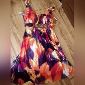 EUC Bisou Bisou Sleeveless midi dress with waist belt